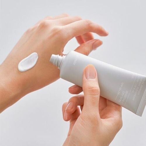Celimax Dual Barrier Watery Sun Cream Spf50+ Pa++++ - 40ml