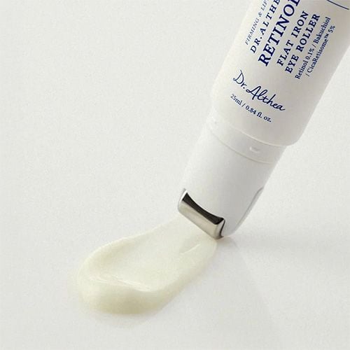 Dr. Althea Retinol Flat Iron Eye Roller - 25ml