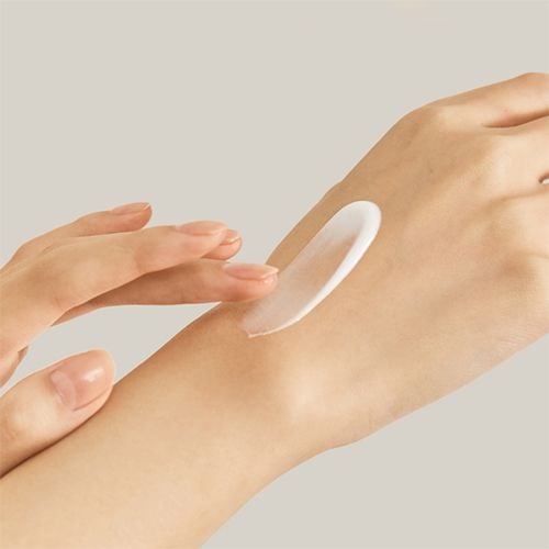 Heveblue Salmon Caring Centella Cream - 100ml