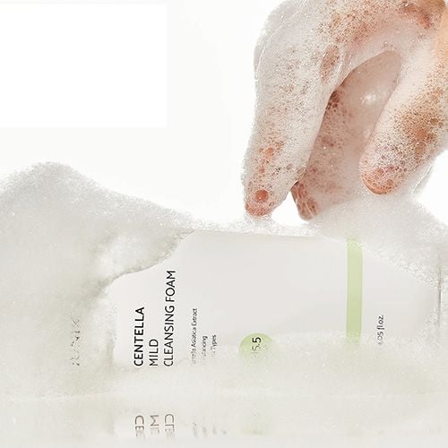 iUNIK Centella Mild Cleansing Foam - 120ml