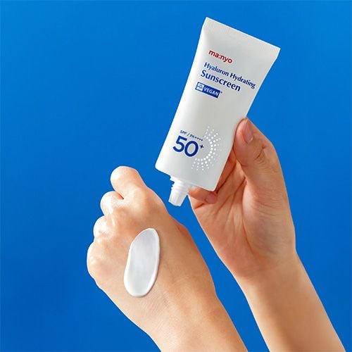 Manyo Factory Hyaluron Hydrating Sunscreen 50+ Pa++++ - 50ml