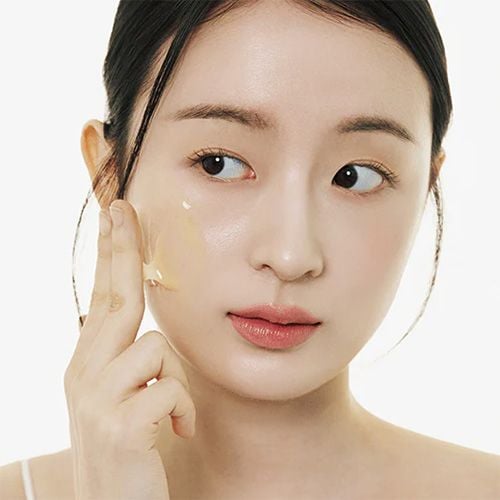 Skin1004 Madagascar Centella Retinol 0.2 Boosting Shot Ampoule - 30ml