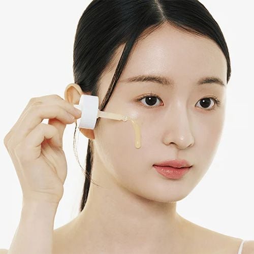 Skin1004 Madagascar Centella Retinol 0.2 Boosting Shot Ampoule - 30ml