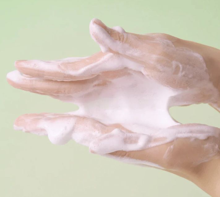 Skin1004 Madagascar Centella Tea-Trica BHA Foam - 125ml 