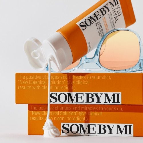 SomebyMi V10 Hyal Airfit Sunscreen Spf50+ - 50ml