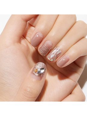 Dashing Diva Gloss Taupe Musk - 33ea